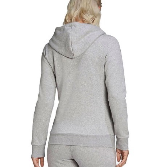Comfy Women’s Adidas Essentials Linear Logo Hoodie, Medium NWT - Picture 2 of 8